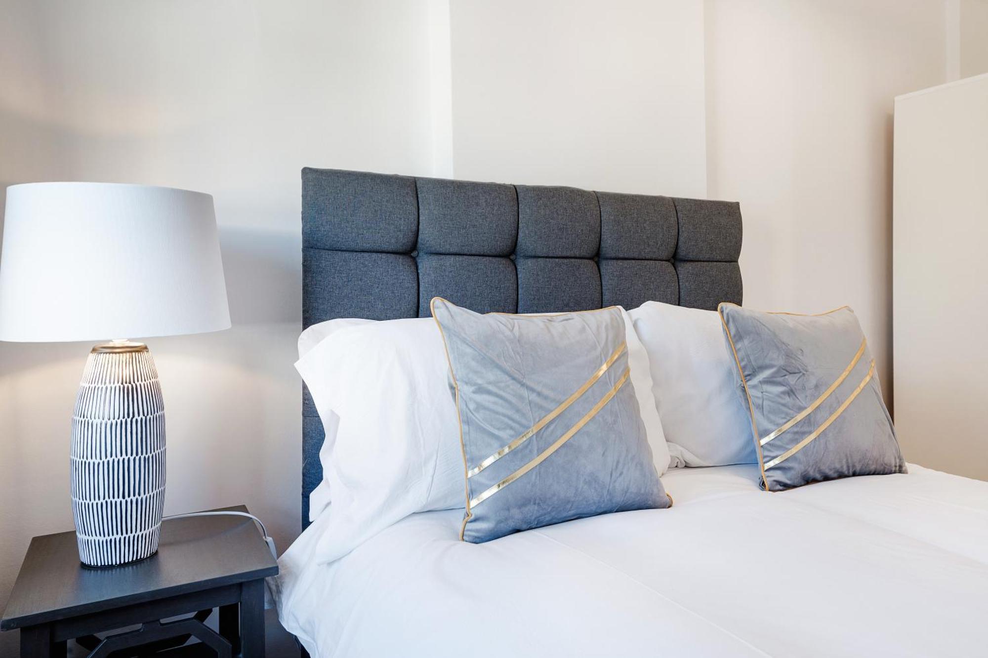 London Paddington Station Apartments Buitenkant foto